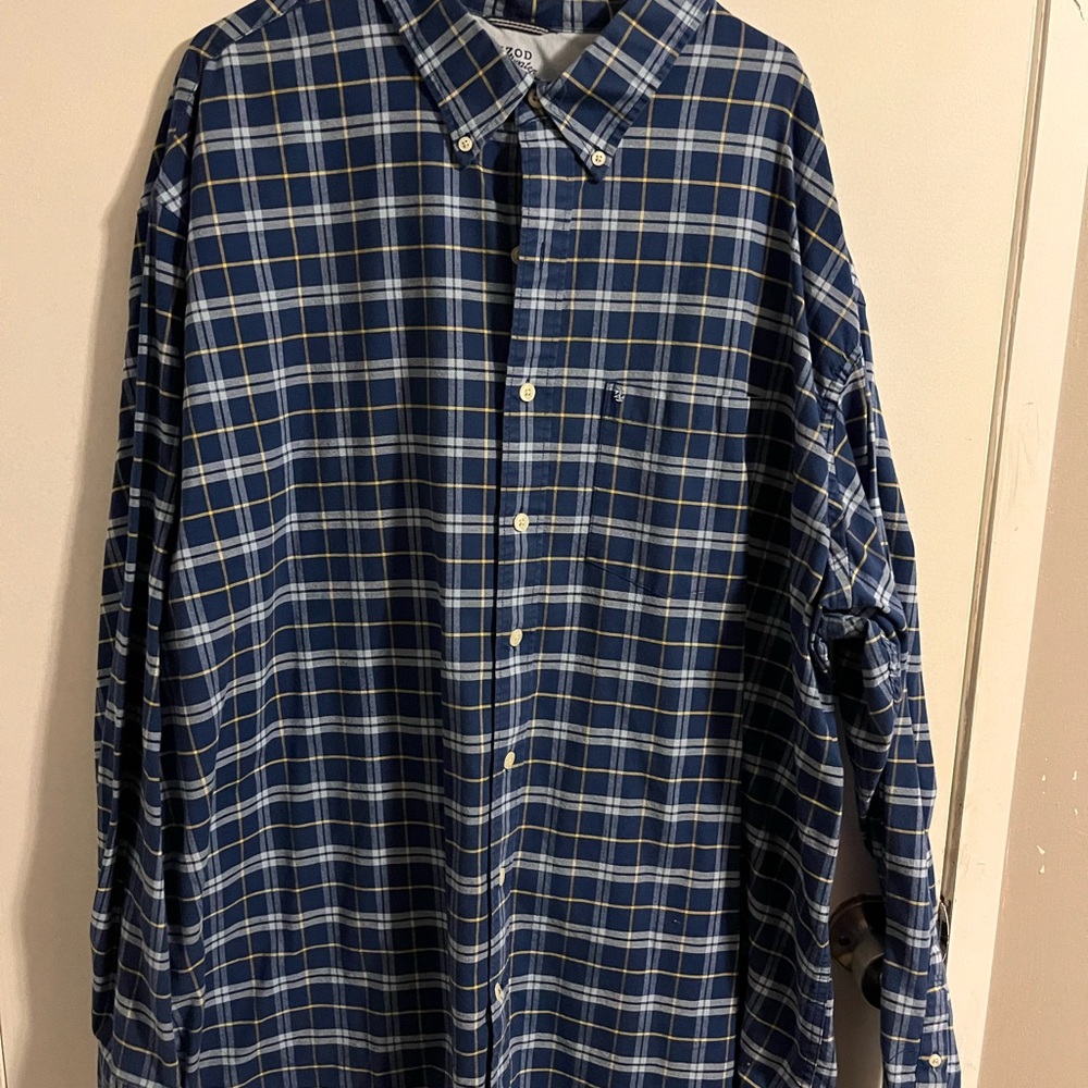 Izod Blue and White Plaid Men's Shirt
